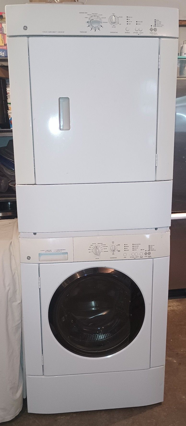 Like New GE Front Load Washer-Dryer Electric Set