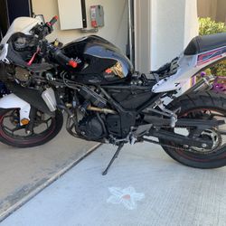 2014 Kawasaki Ninja 300cc