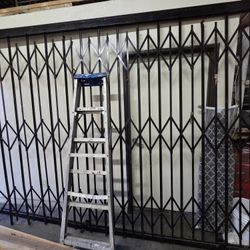 Black Metal Sliding Gate For Warehouse Doors 