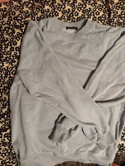 Brandy Melville Crewneck Sweatshirt size small