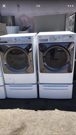 Kenmore elite washer and electric dryer w/pedestal and warranty 🎉🎉