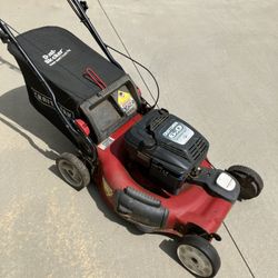 Big Self Propelled Craftsman Lawn Mower  Runs Perfect, I Accept broken Mowers In Trade!