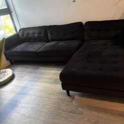 Black Couch l Shape 