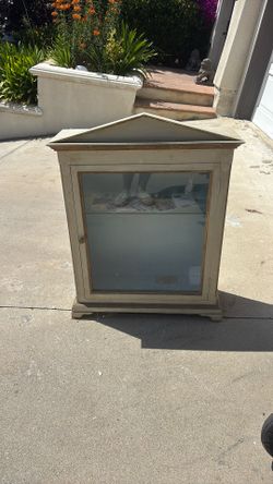 Curio Cabinet With Glass Shelves 