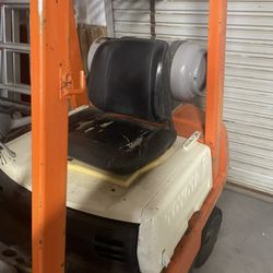 Toyota Forklift 