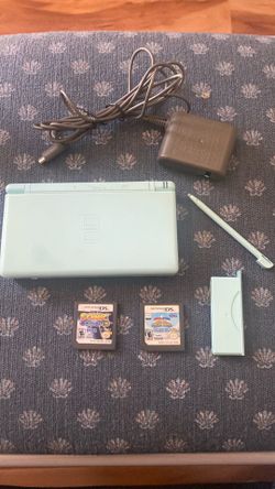 Nintendo DS Lite complete