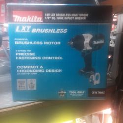 18v LXT BRUSHLESS HIGH TORQUE 1/2" SQ. IMPACT WRENCH 