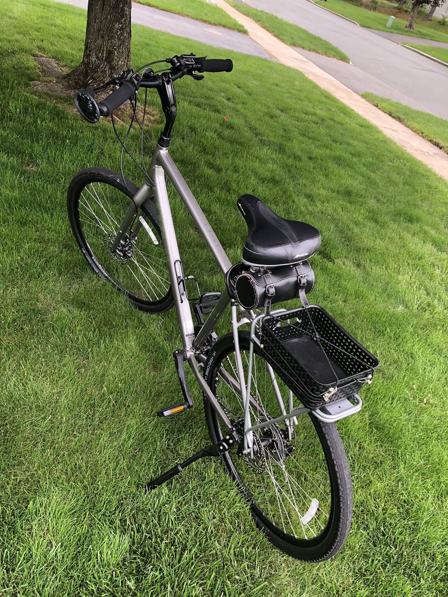Mens Bike For Sale - Trek verve 3. Size XL