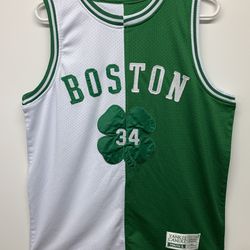 RARE Yankee Candle Limited Edition Paul Pierce Boston Celtics Jersey 2004 NBA. 