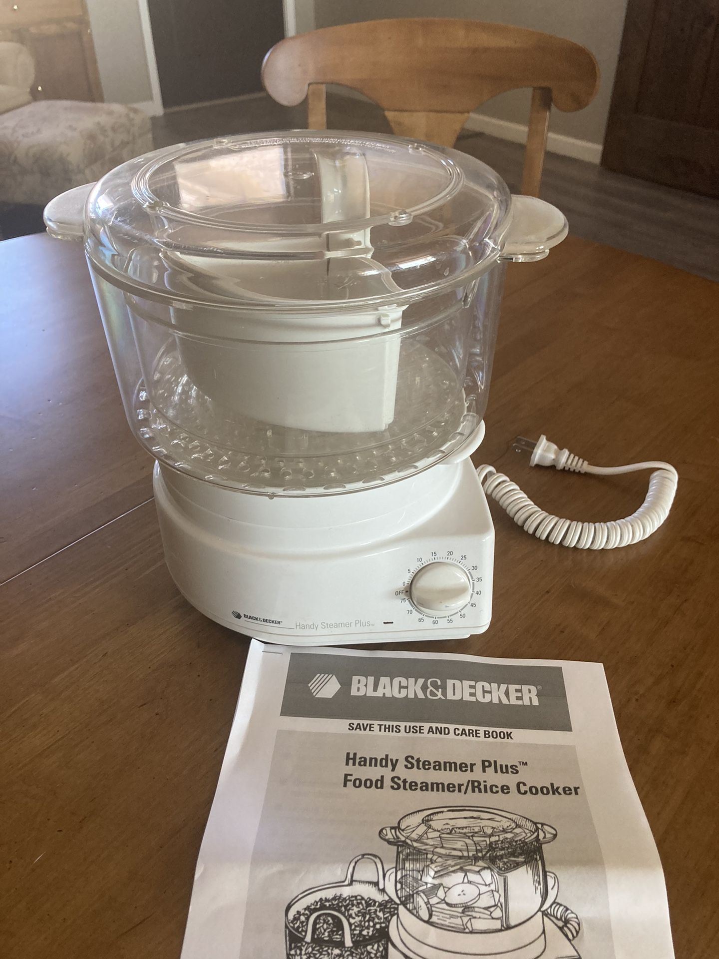 Black & Decker Handy Steamer Plus Food Steamer/Rice Cooker for Sale in