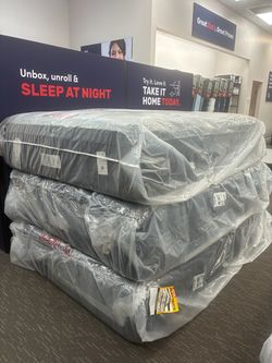 Queen size Luxury beds for 50-60% off!
