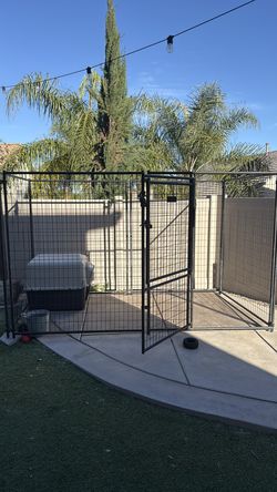 Used Dog Kennel Sections 4w 6h