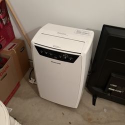 Honeywell 14,000 BTU Portable Air Conditioner for Bedroom, Living Room, Apartment, 115V, Cools Rooms Up to 700 Sq. Ft. with Dehumidifier & Fan, Contin
