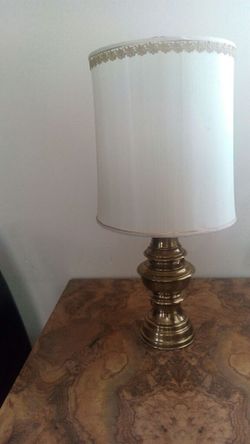 Brass Based Lamp in mint Condition