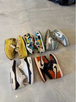 Shoes size 12