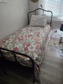 Twin Bed