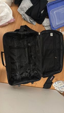 Geoffrey Beene Black Rolling Carry-On Luggage