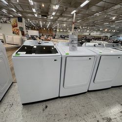Samsung Electric Dryer & Washer Bundle Set With Warranty Included 