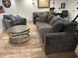 Couch chair table