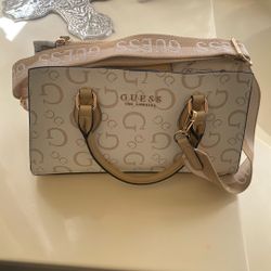 NEW Guess Purse 