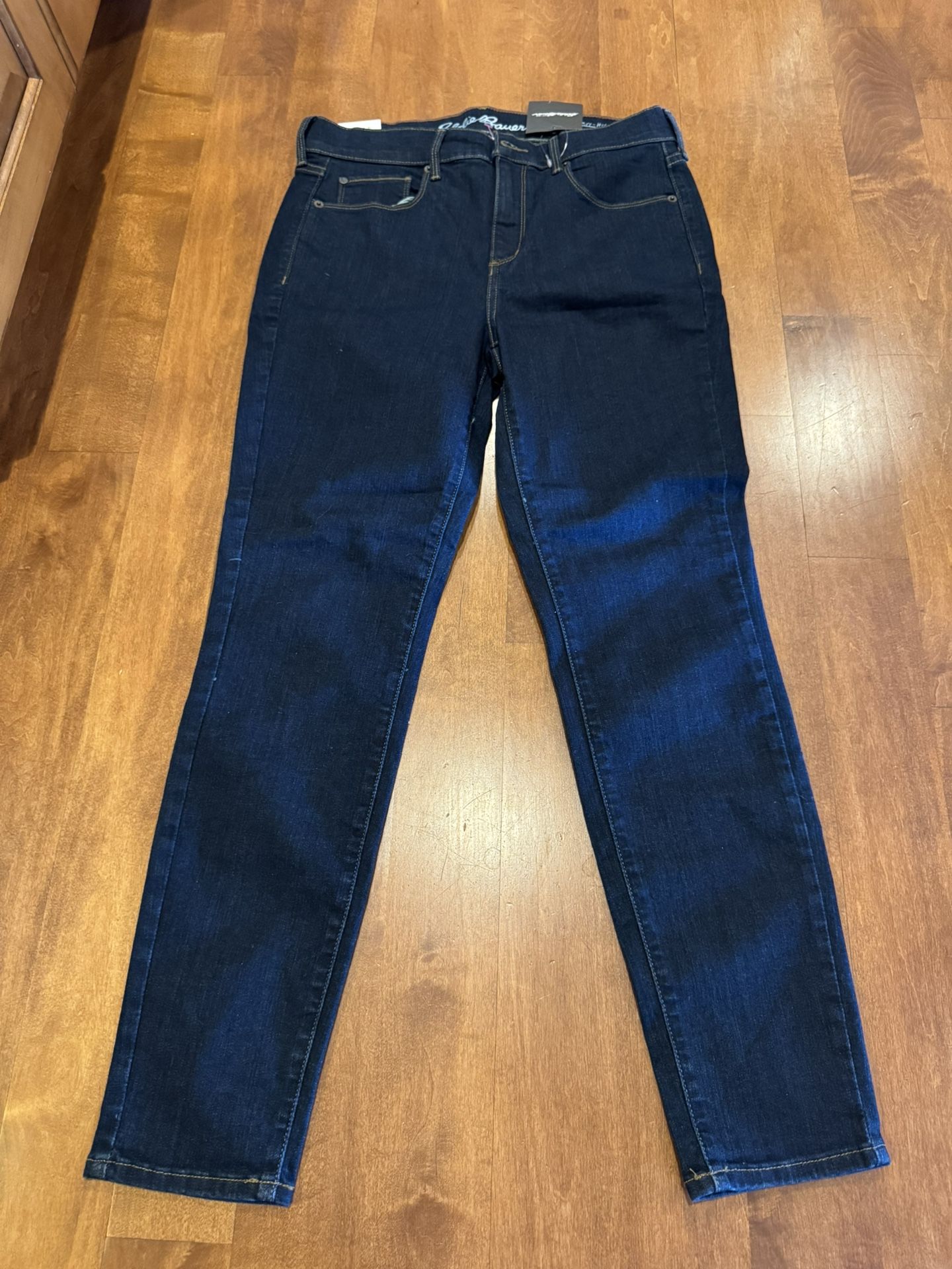 New with tags, Eddie Bauer, high-rise skinny jeans shipping available