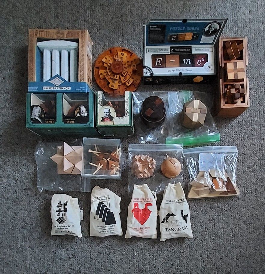 Lot Of Wooden Brainteasers Puzzles