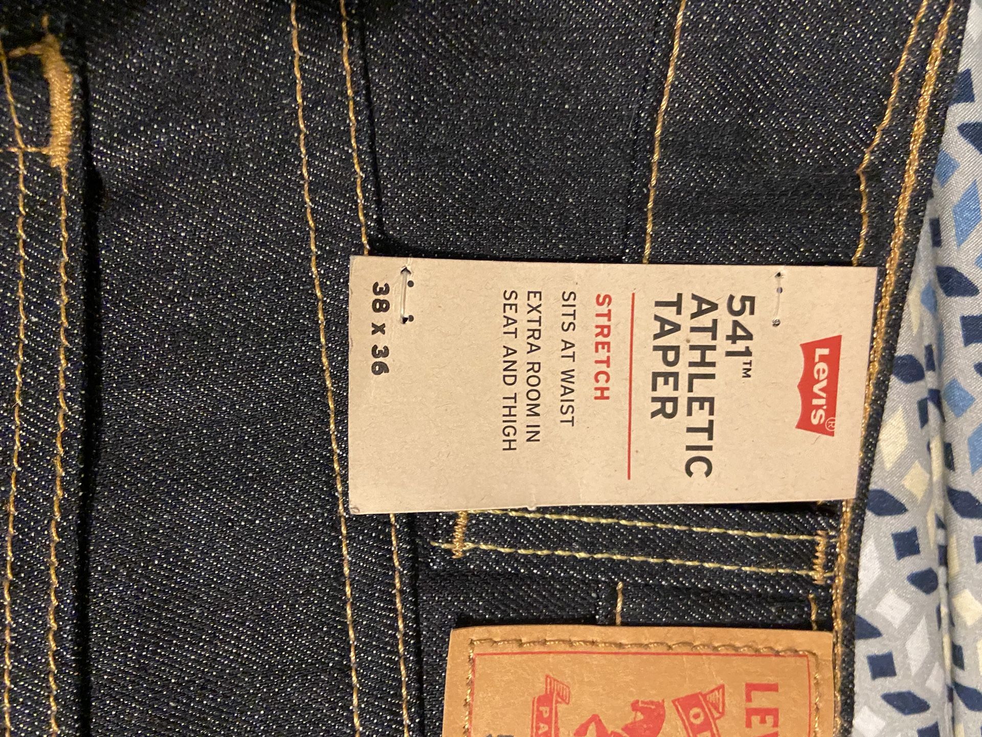 541 Levi’s men jeans 38 x 36
