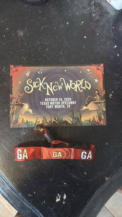 Sick new world bracelet