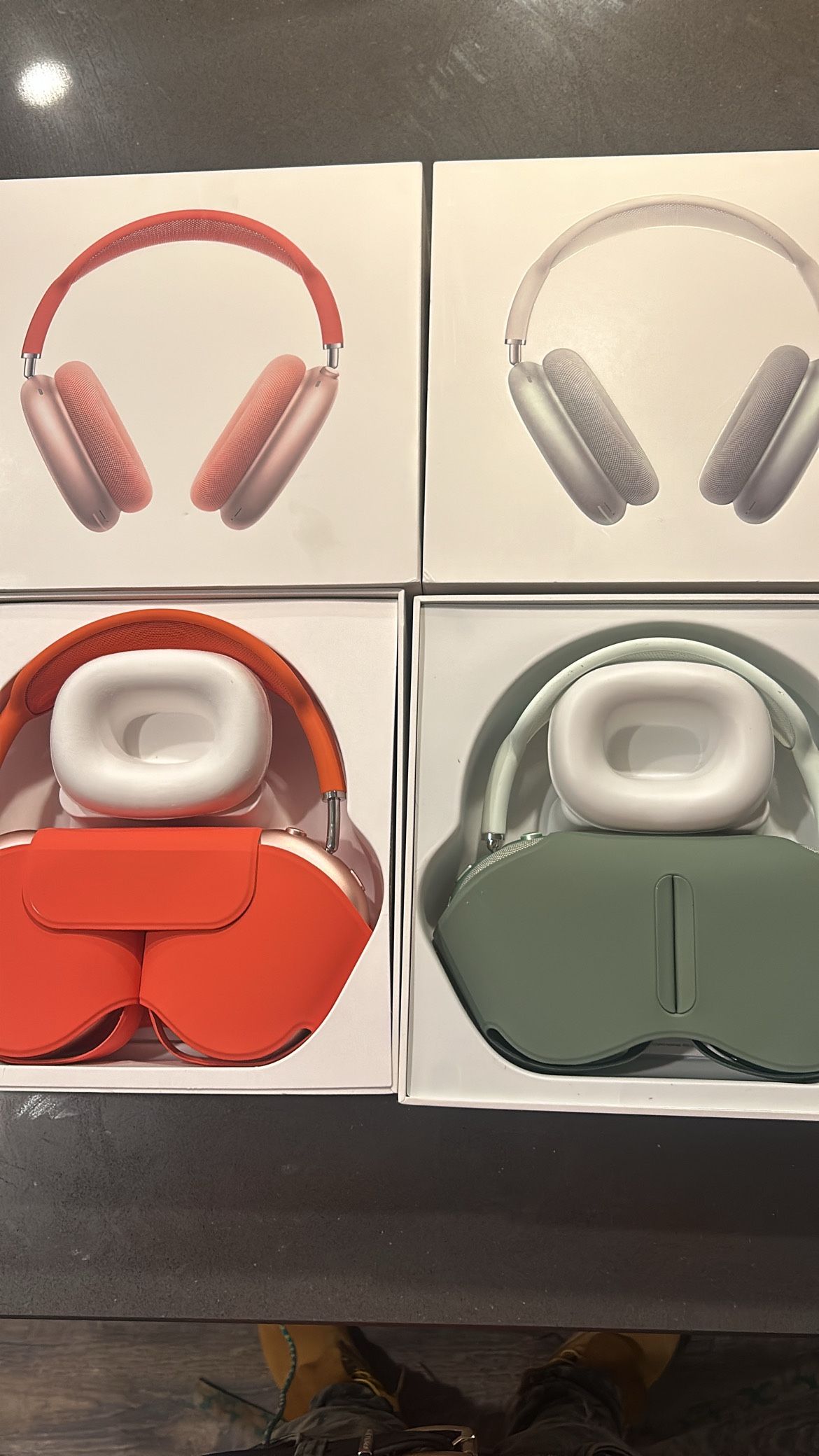 TWO AMAZING CONDITION AIRPOD MAX BUY NOW BUNDLE