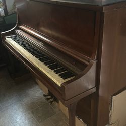Kimball Upright Paino