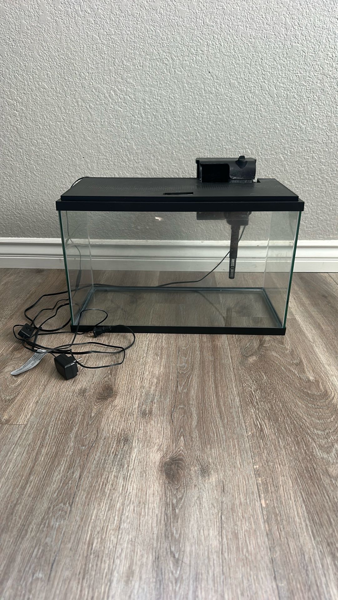 10 Gallon Tank