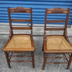 Set Of 2 Antique Chairs Great Shape!
