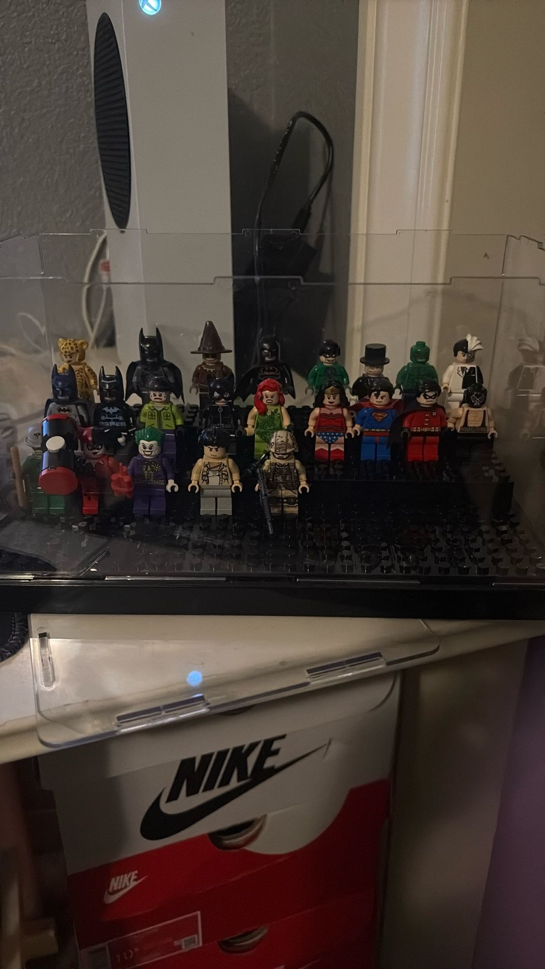 LEGO Haul, including 2006 Batman figures