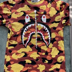 BAPE A Bathing Ape 1st Camo Shark Tee Sz Small