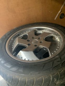 4 rims and tires 6 lugs 275 55 20 $500