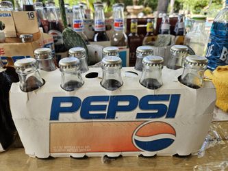 1970s-2010s Pepsi LOT NOT DRINKABLE VERY OLD