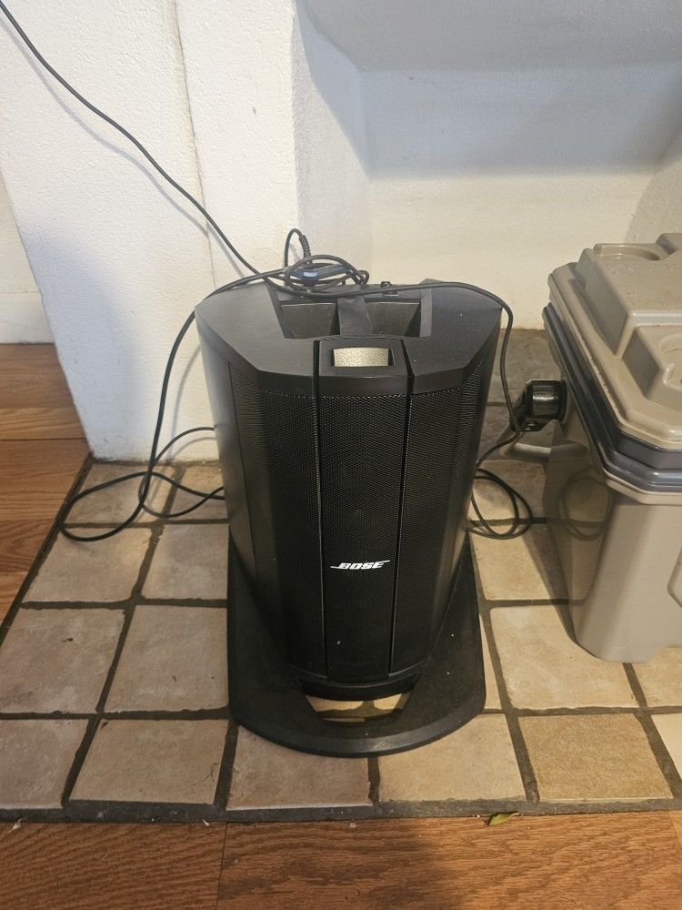 Bose L1 Compact