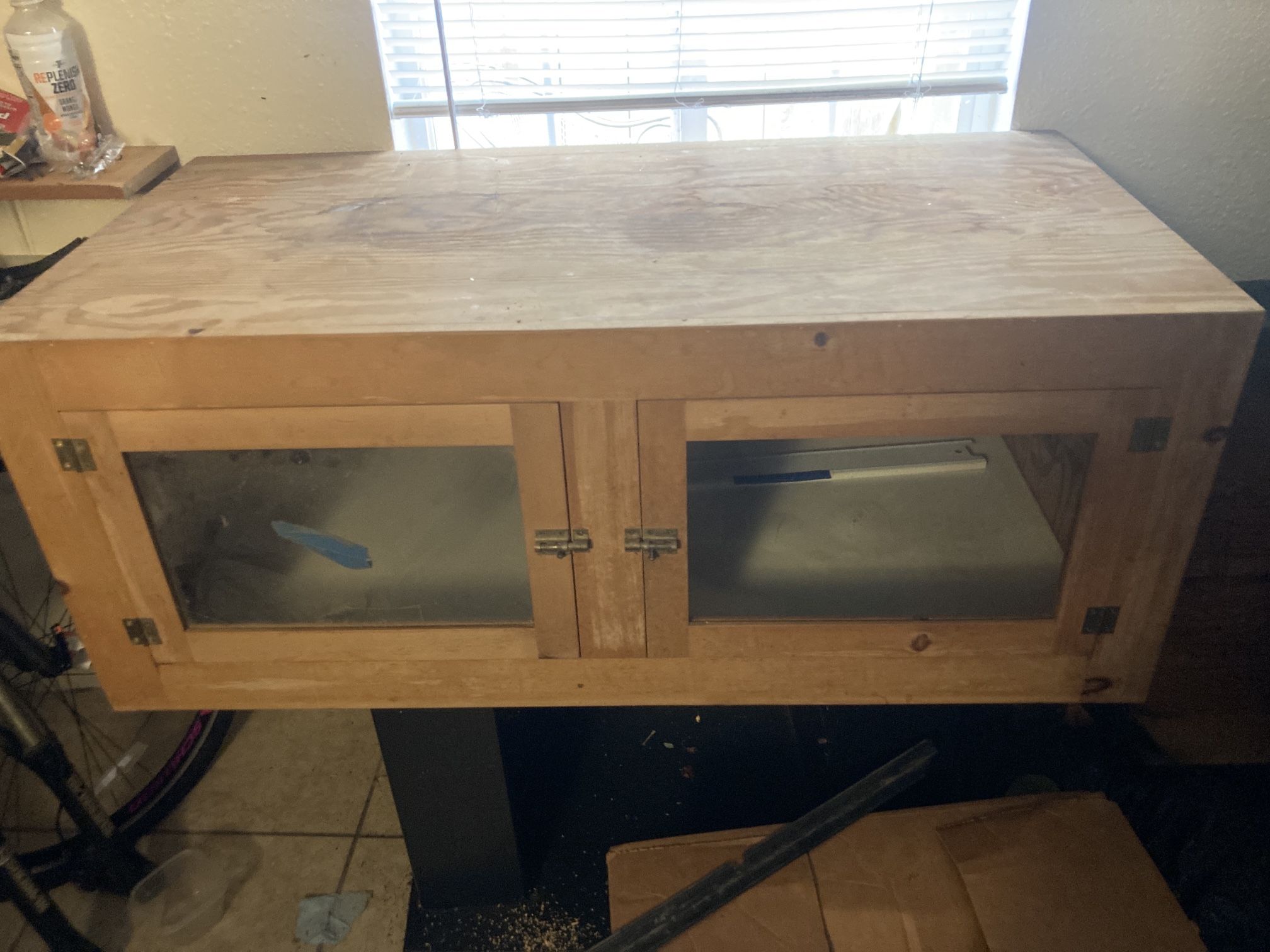 Large Wood Reptile Tank