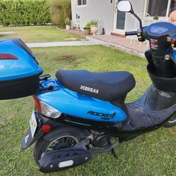 Moto Y Carro Minni Cooper For Sale