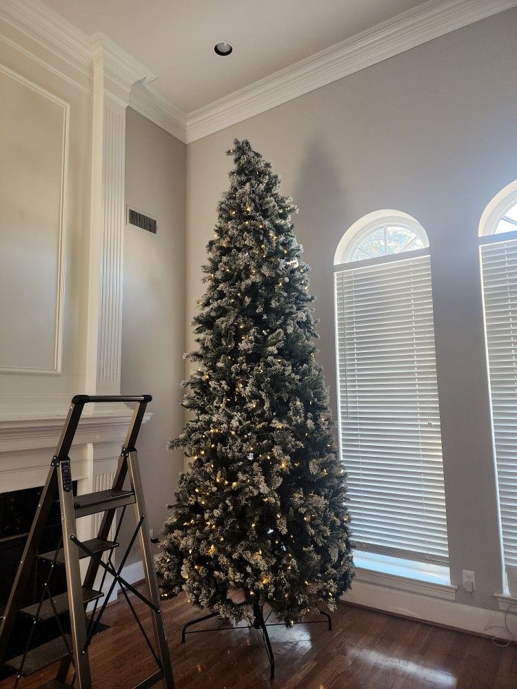 12ft Prelit Snowy Christmas Tree