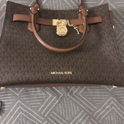  New Michael Kors handbag 