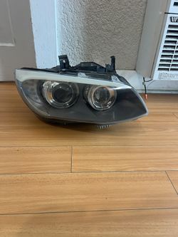 Bmw Headlight E92/E93 LCI