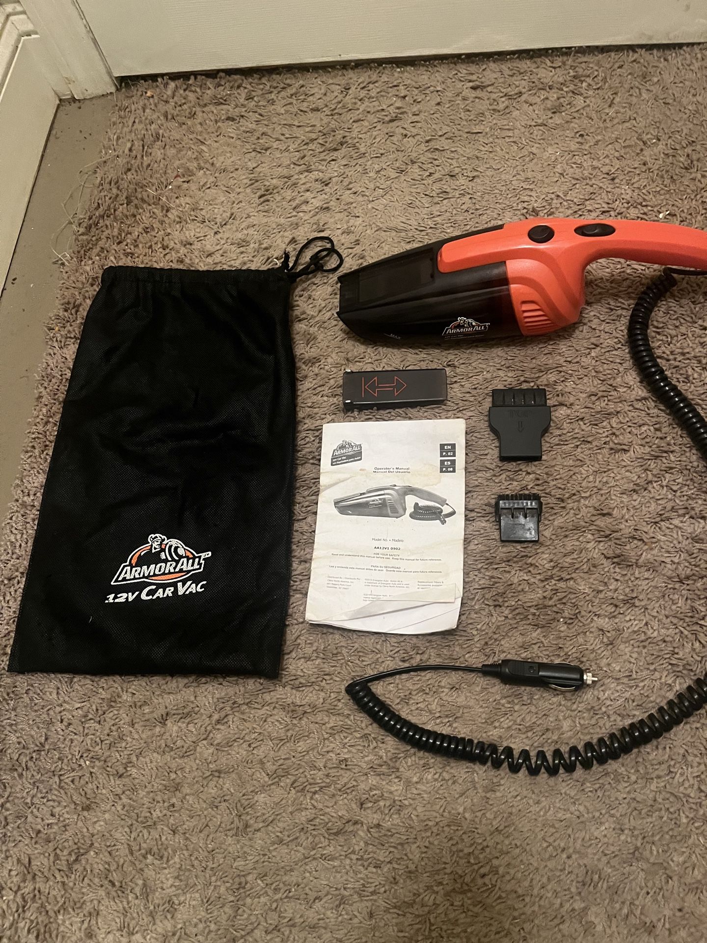 Car vacuum