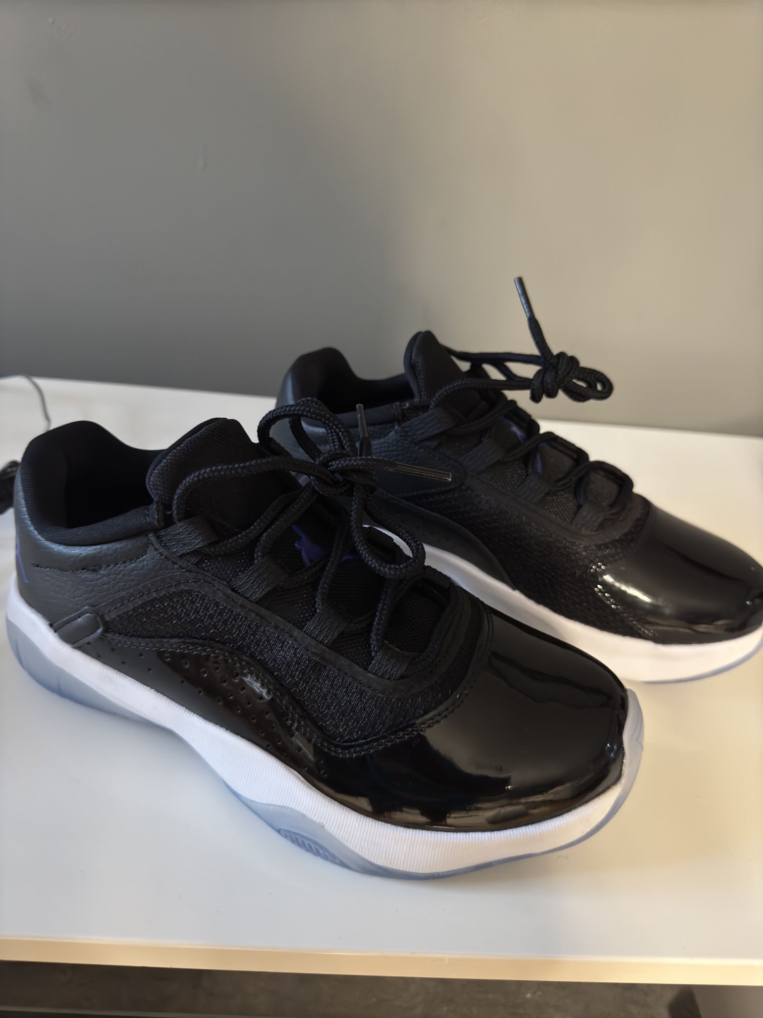 Air Jordan 11