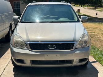 2012 KIA Sedona