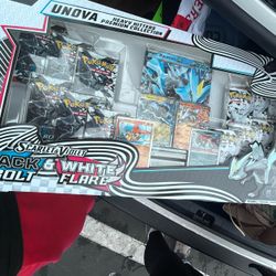 Pokemon Scarlett And White Set