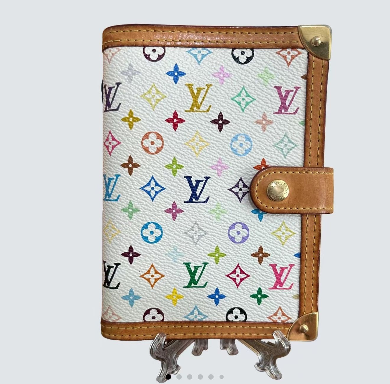 Takashi Murakami PM Small agenda