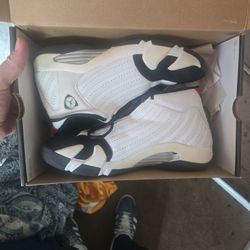 Air Jordan 14 Retro
