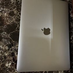 New! MacBook Pro 13” M1 Chip 
