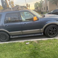 2004 Ford Expedition